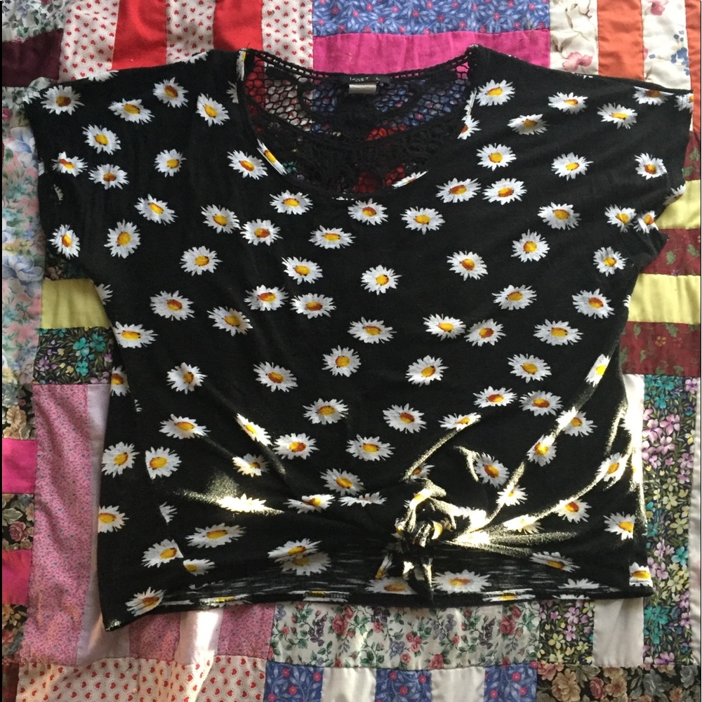Daisy printed summer shirt